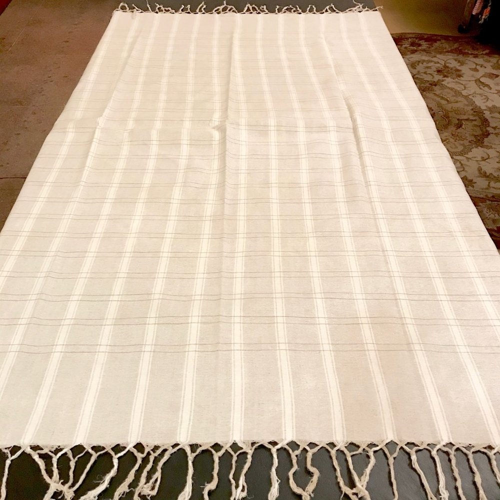 Linen Plaid Fringed Tablecloth 46 x 58"